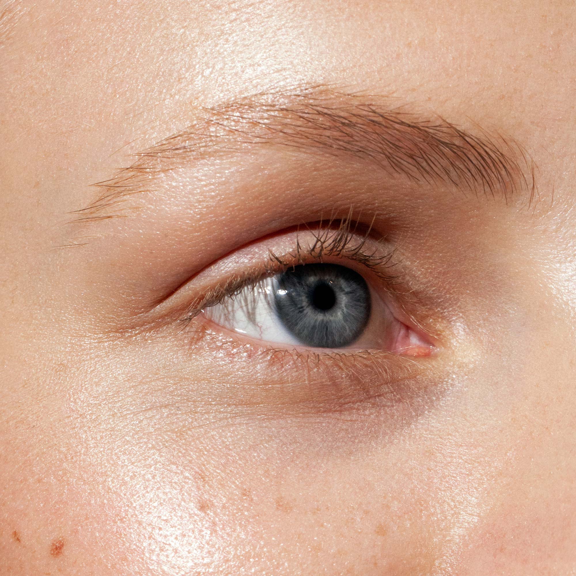 The Brow Pencil 3 Light brown